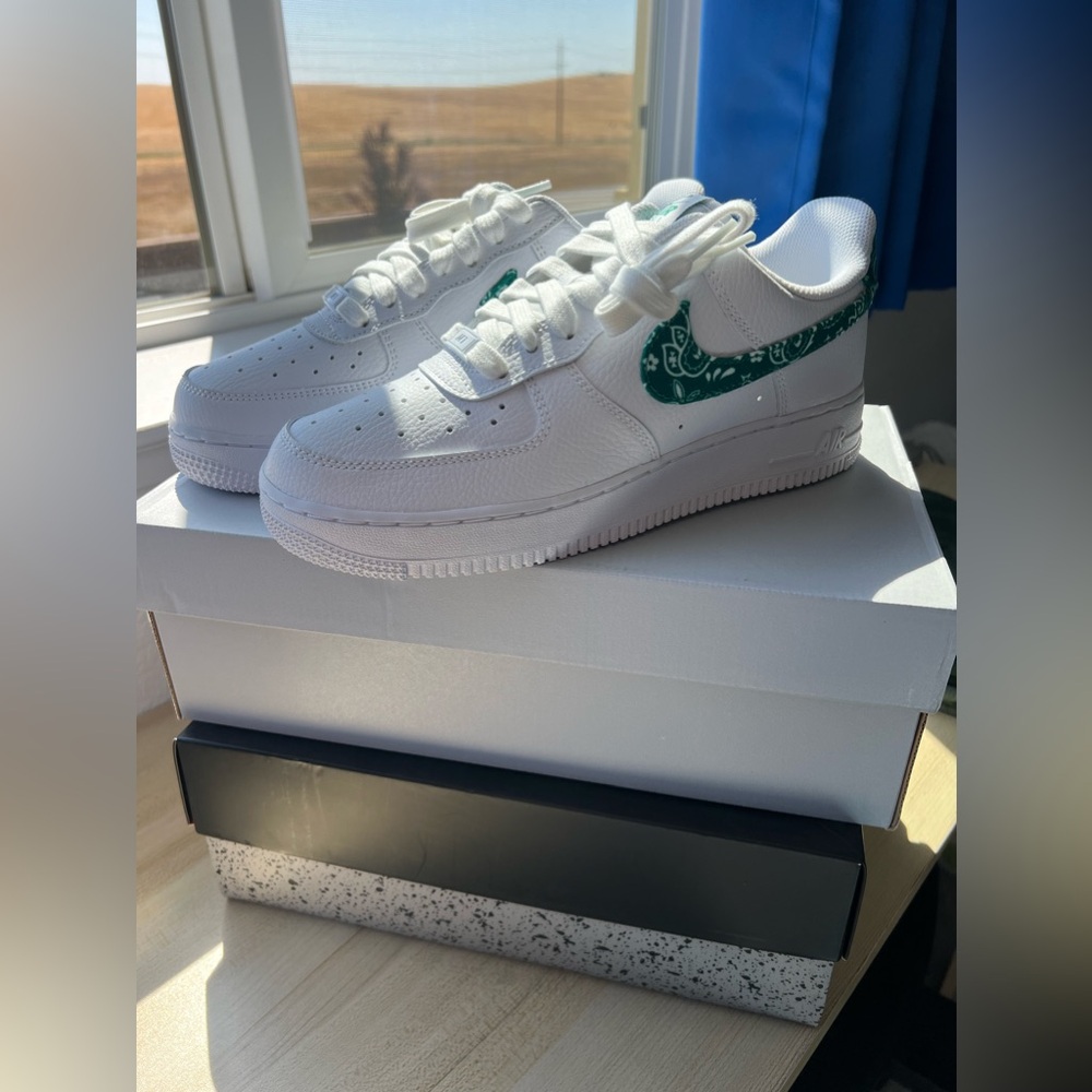 Nike Air Force 1, “ green paisley”